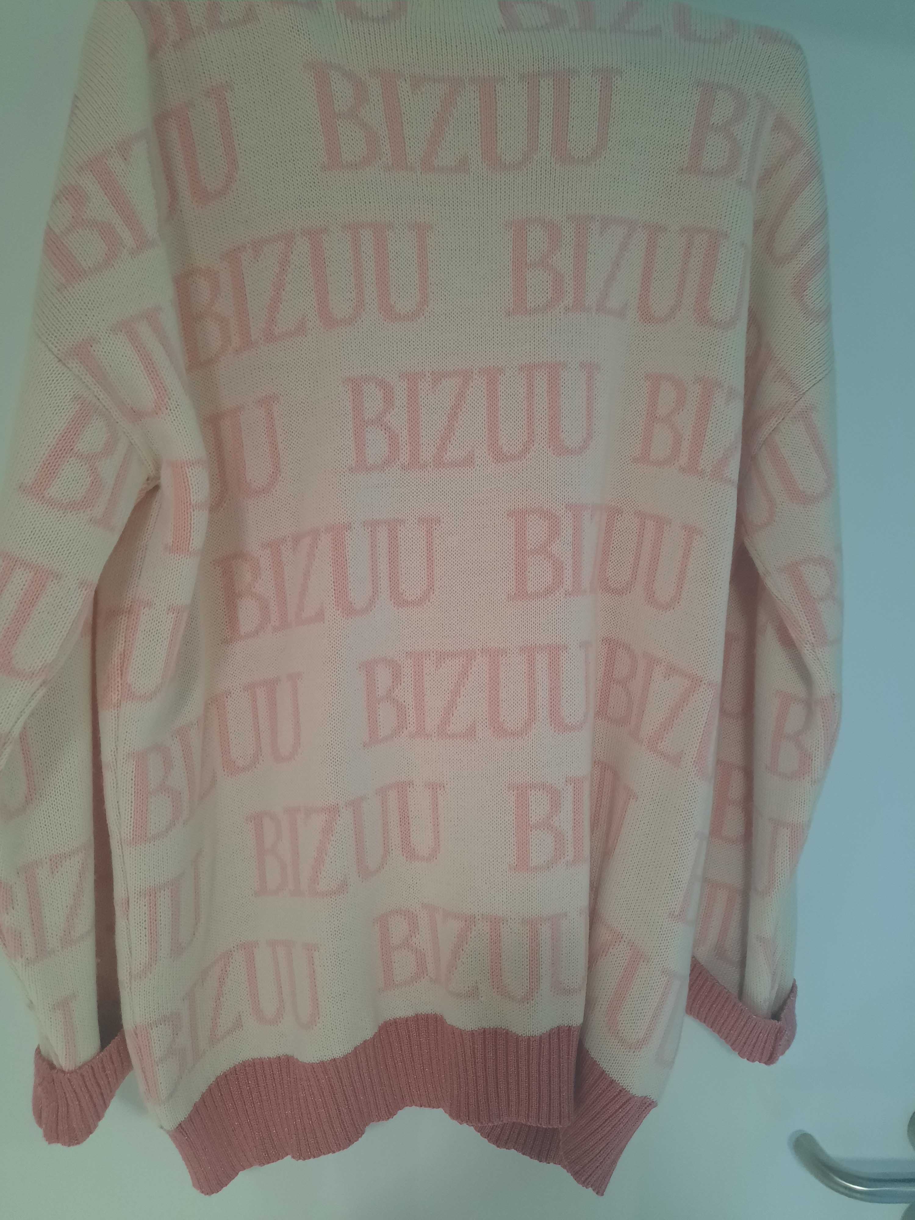Bizuu  sweter uniwersalny