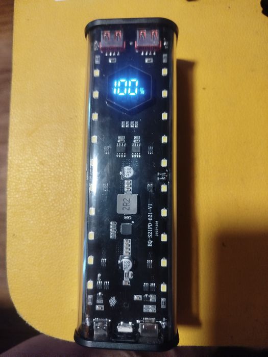 Павербанк БОЛЕЕ 10 дней БЕЗ ПРЕРЫВНОГО ОСВЕЩЕНИЯ.20000 mAh,со скоростн