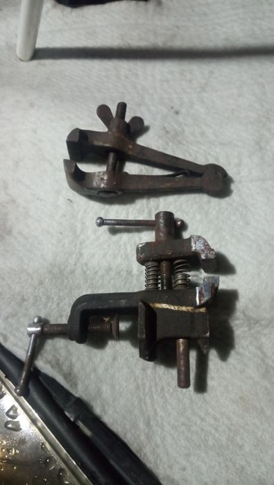 Тиски (лещата) І зажим Виробництво ще СССР.