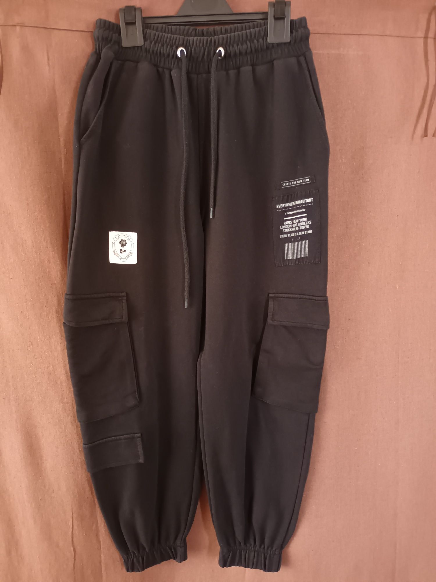 Calças jogger pretas