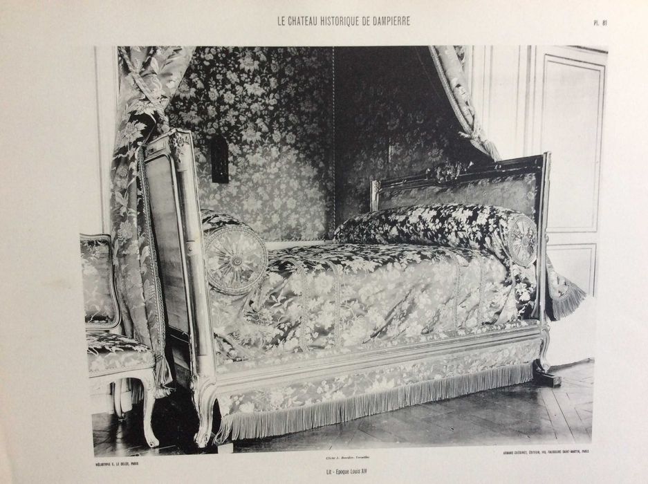 Le Chateau Historique de Dampierre. Heliotipia de 1905. Lote 2