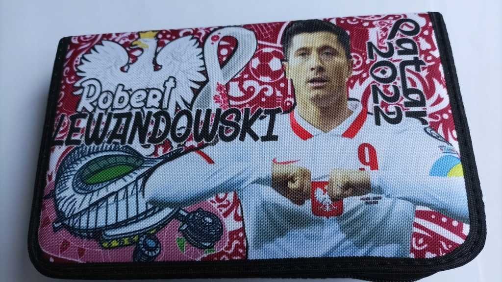 Robert Lewandowski Polska piórnik rozkładany NOWE piórniki