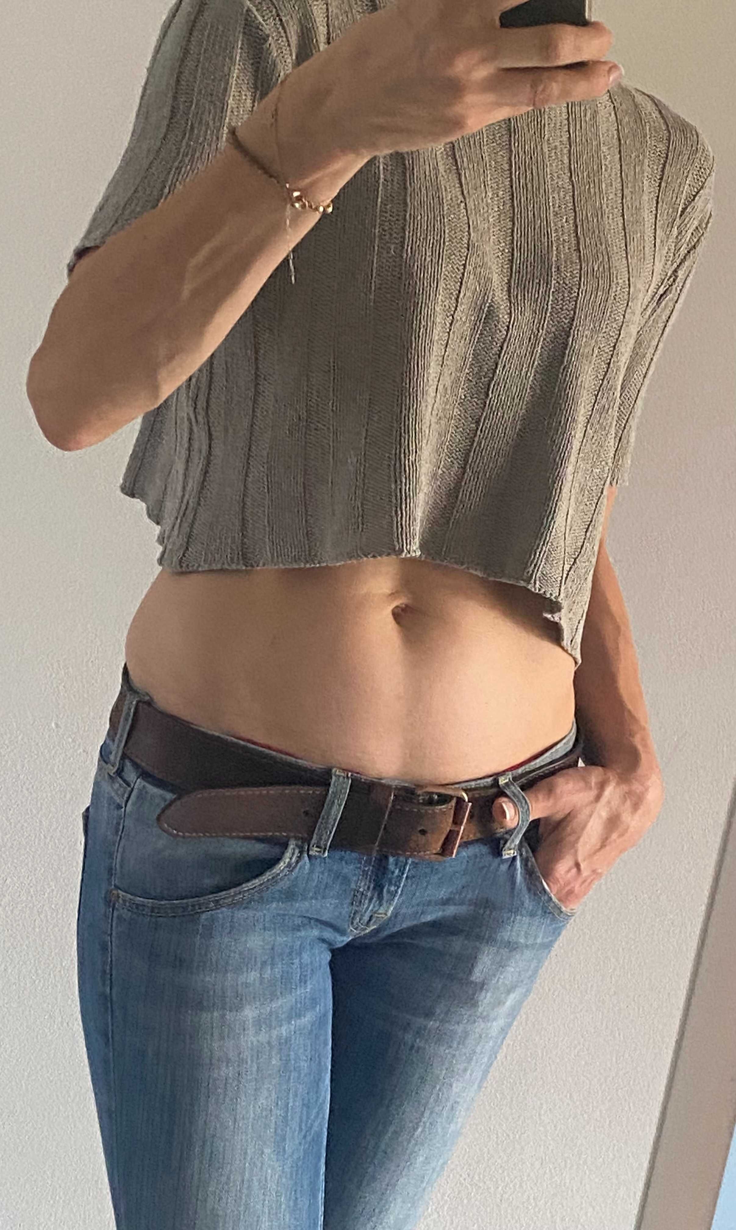 Top oliwkowy khaki rozmiar s - must have w b. db - stanie