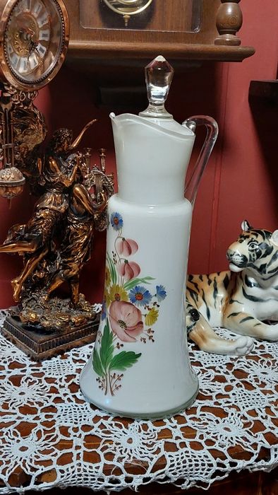 Кувшин полевые цветы, молочное стекло ручная роспись.  Цена 2500 грн