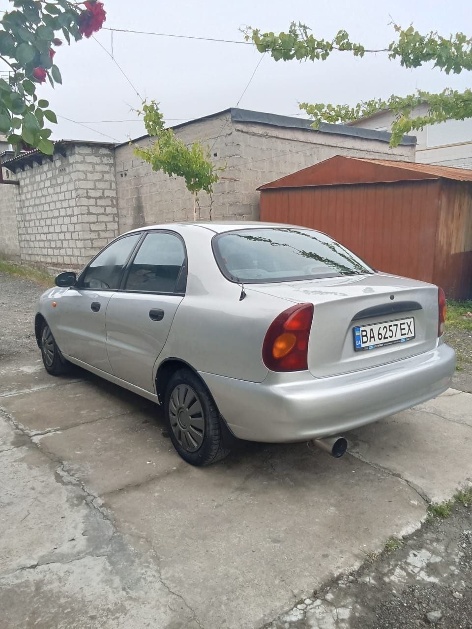 Продам ланос 1.5 SX