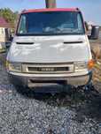 Iveco Daily części 99-06 kompletny silnik 2.3hpi przod maska grill