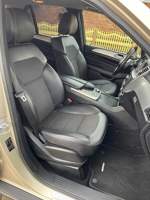 Sprzedam auto - MERCEDES-BENZ ML Bluetec