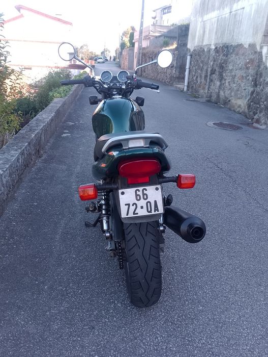 Kawasaki Modelo ER5