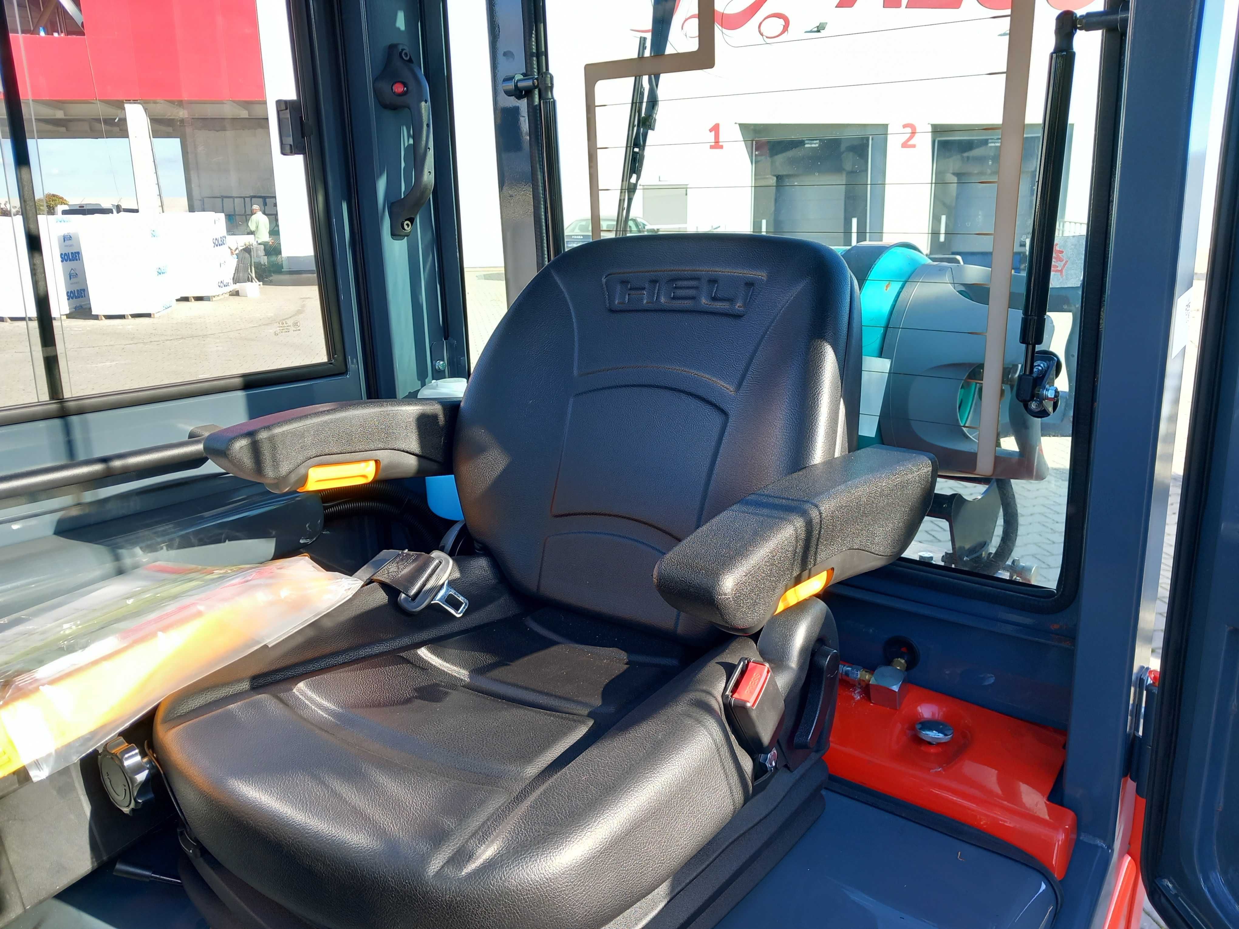 Wózek Widłowy Spalinowy 1.8t Maszt 3.3m Heli CPYD18-KU1H z Obrotnicą