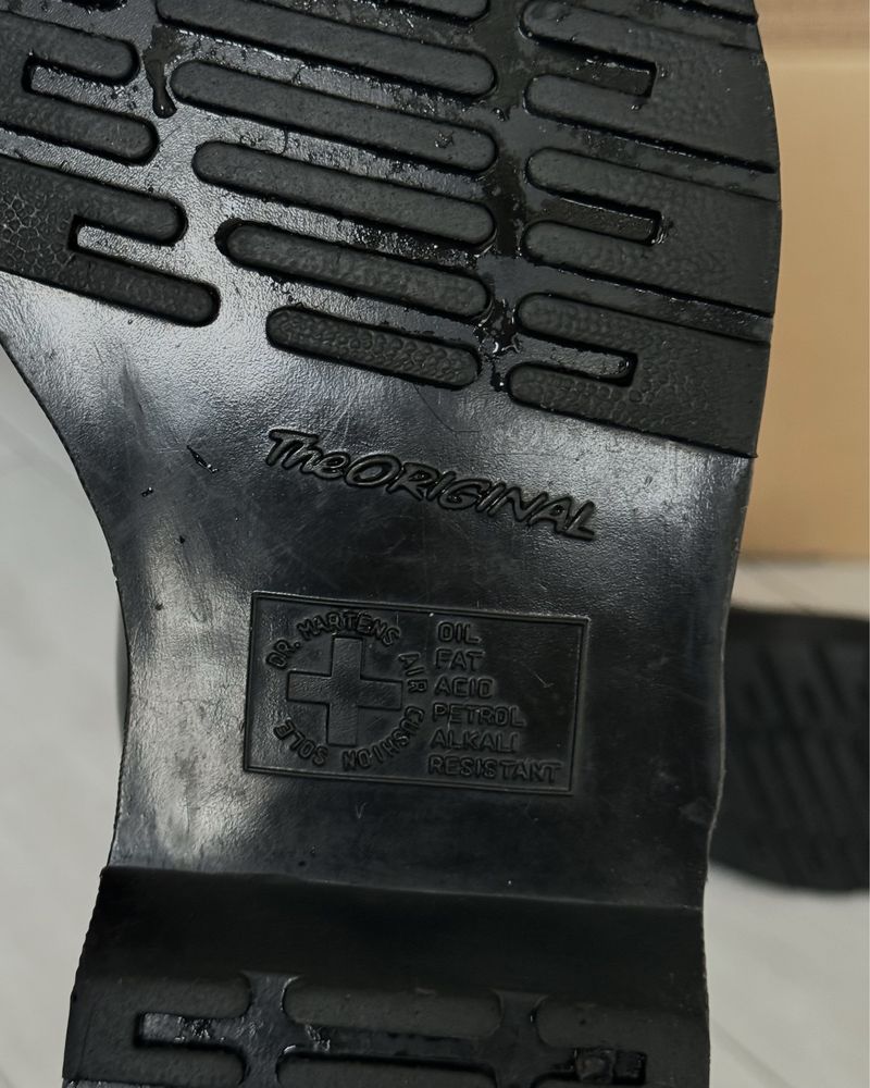 Шкіряні Черевики Dr.Martens 1460 mono black  / 39 розмір / оригінал
