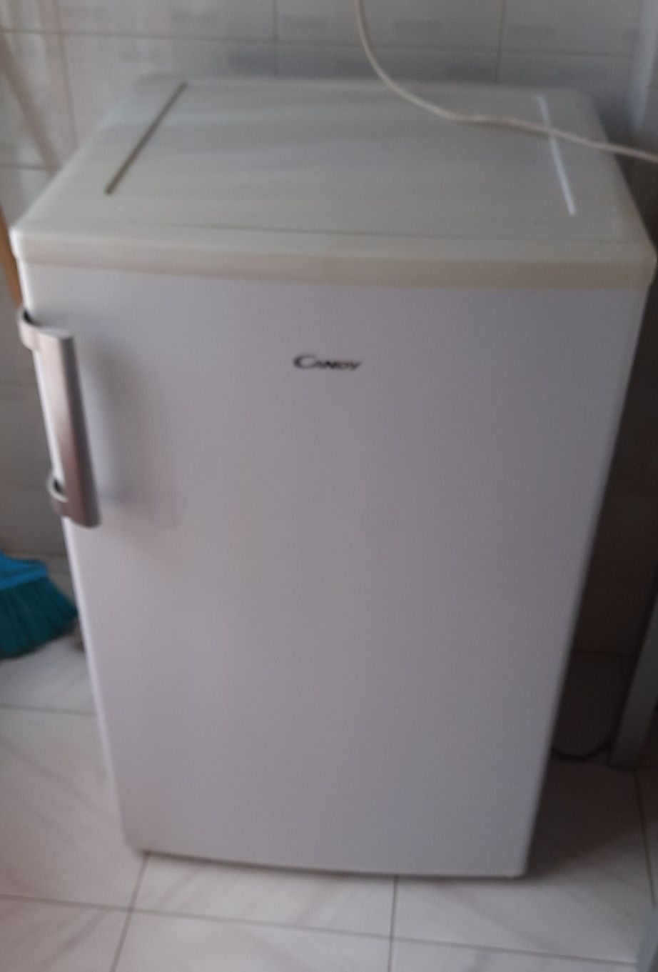 Frigorífico Candy de bancada, sem congelador