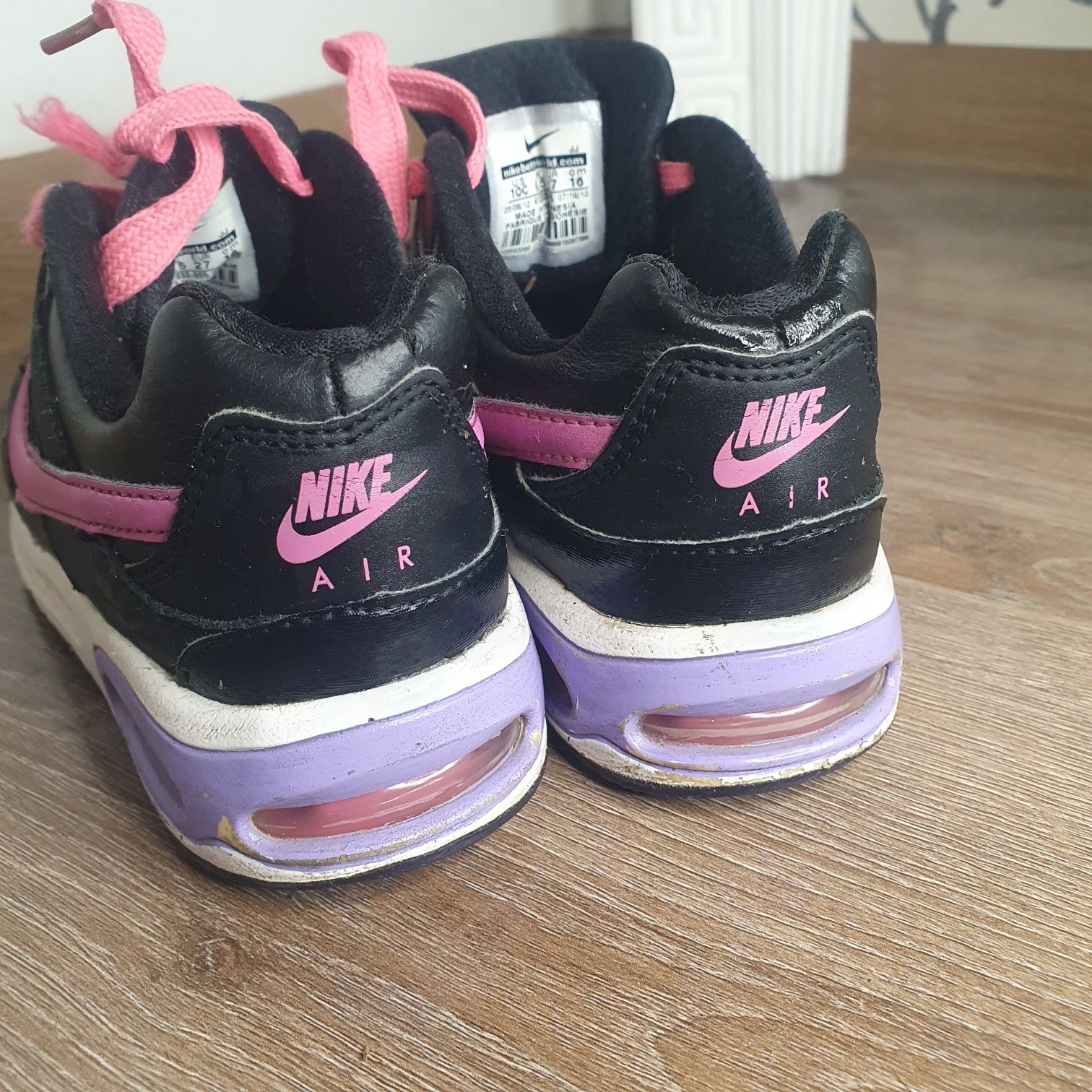 Кросівки для дівчинки NIKE