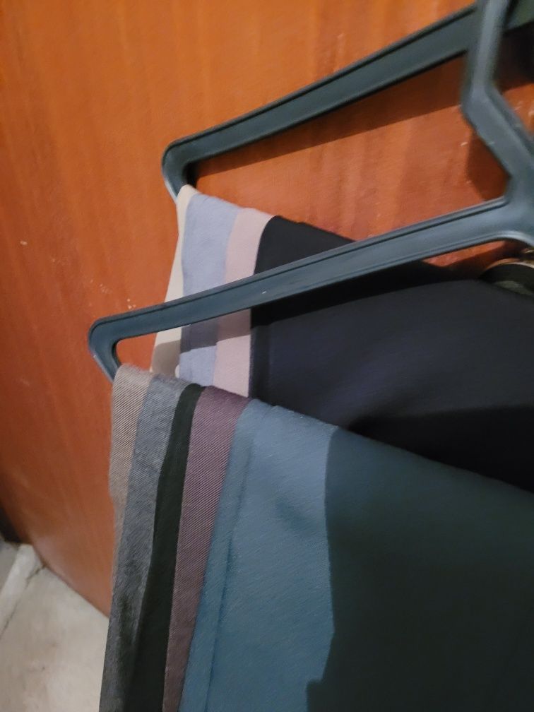 Calças de homem vincadas medidas 40/42/44