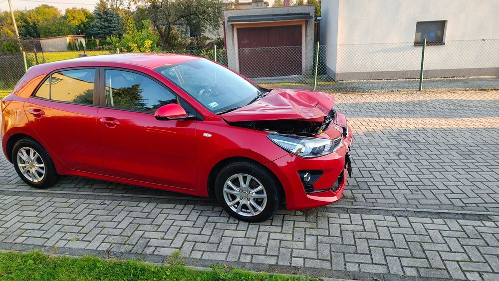 Kia Rio 2022r. 1.0 T-GDI Salon Polska