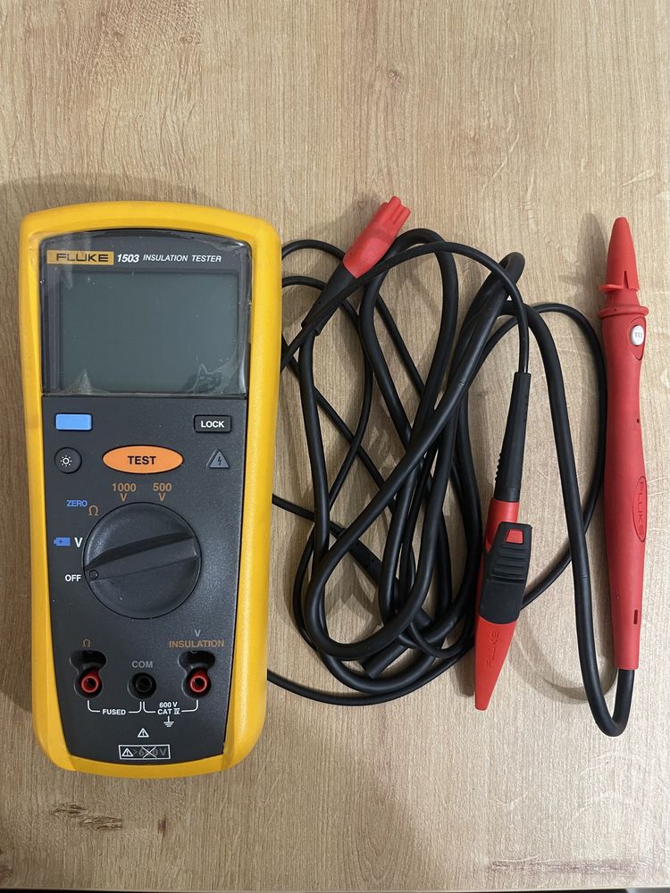 Fluke 1503 Insulation Resistance Meter