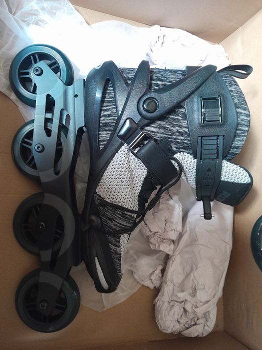 Łyżworolki Roces Thread szaro-czarne 400860 r. Eu46 29,9cm