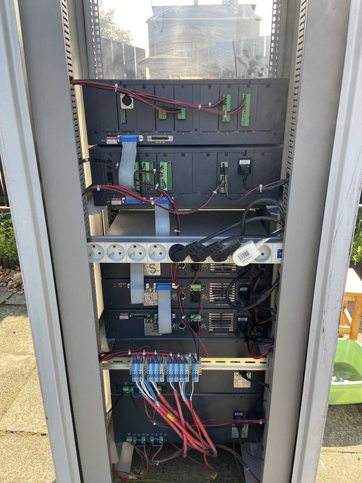 Sprzedam szafe audio G+M.