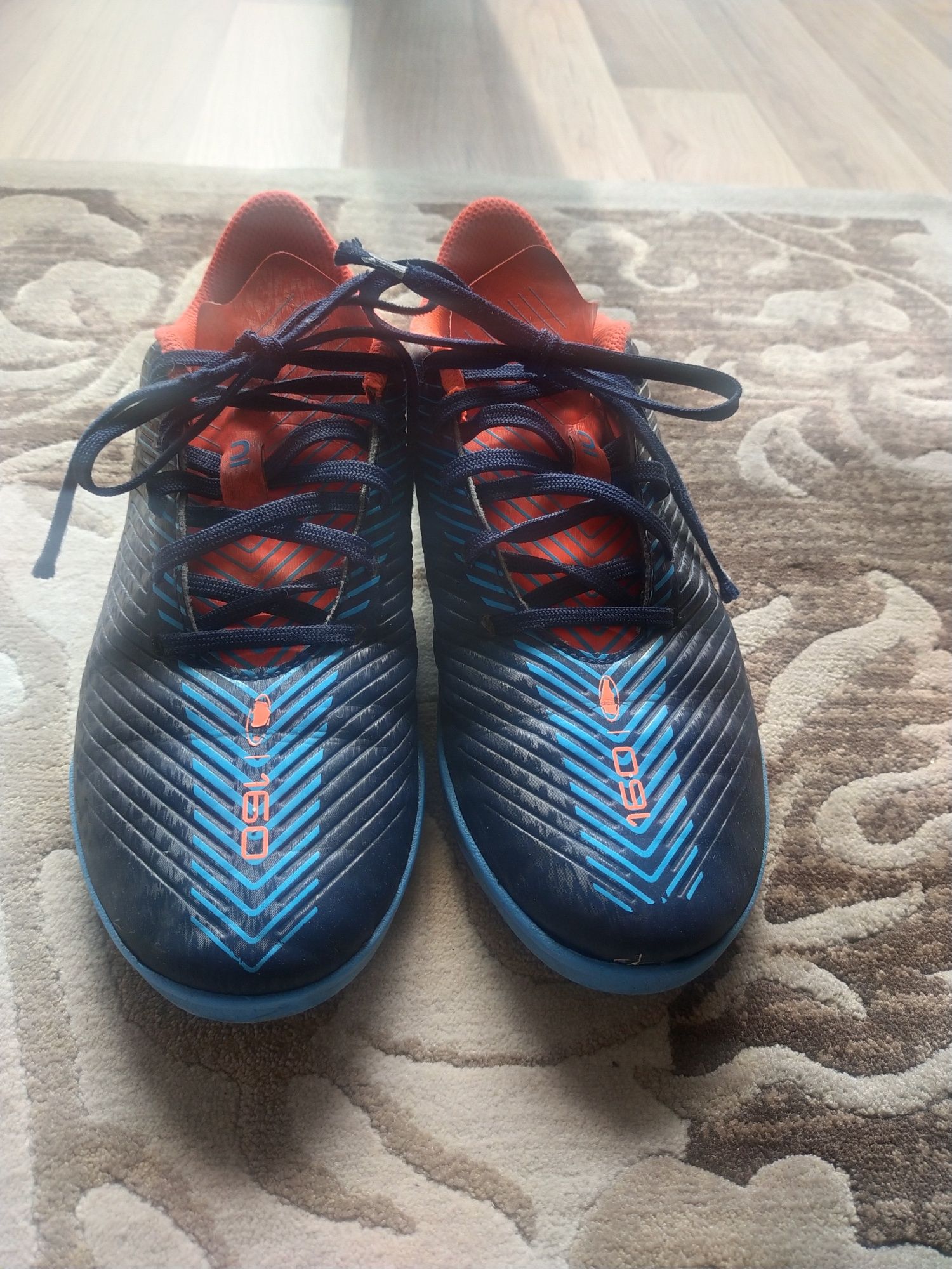 Buty do piłki , na orlik, Decathlon
