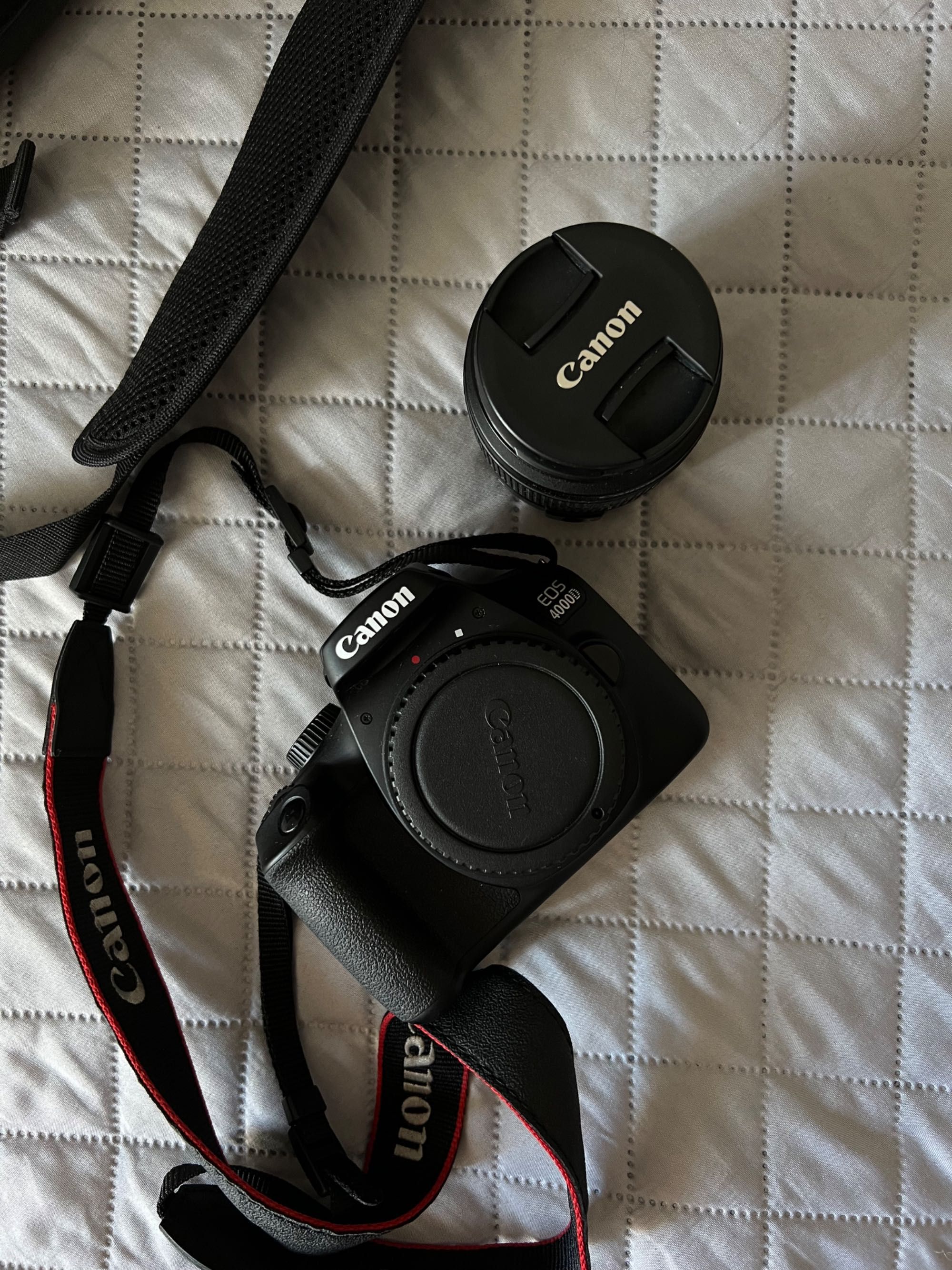 Canon eos  4000d