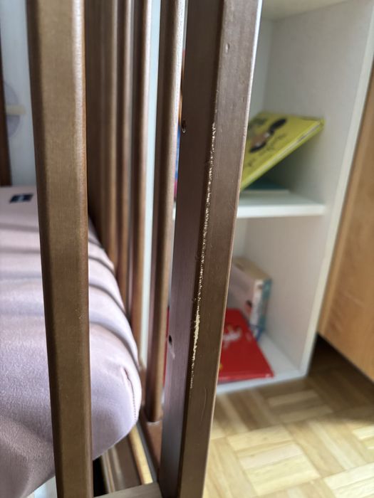 Łóżeczko niemowlece drewniane