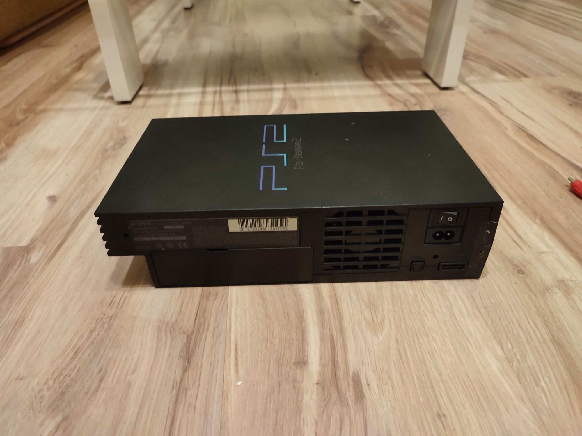 Playstation 2 / PS2 FAT Uszkodzona na części