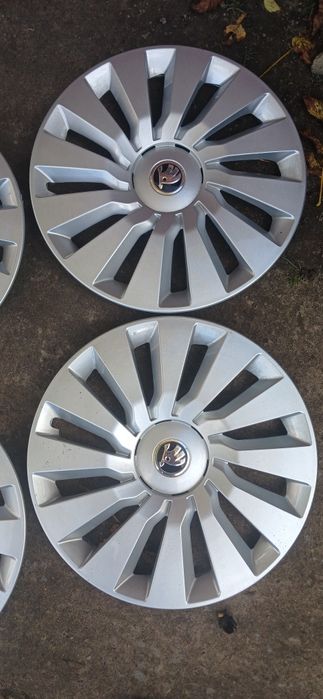 Ковпаки Шкода оригінал R16