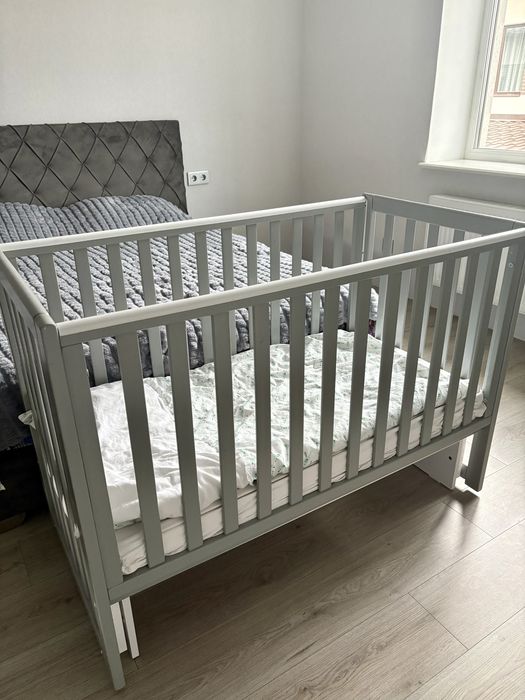 Дитяче ліжечко TWINS