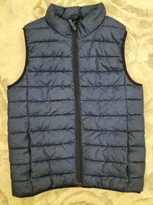 Теплий жилет на хлопчика