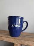 Kubek granatowy KPMG pamiątkowy, 350 ml