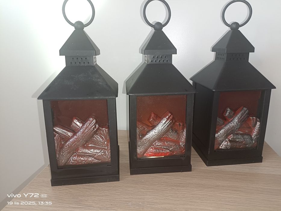 3 lampiony imitujące kominek