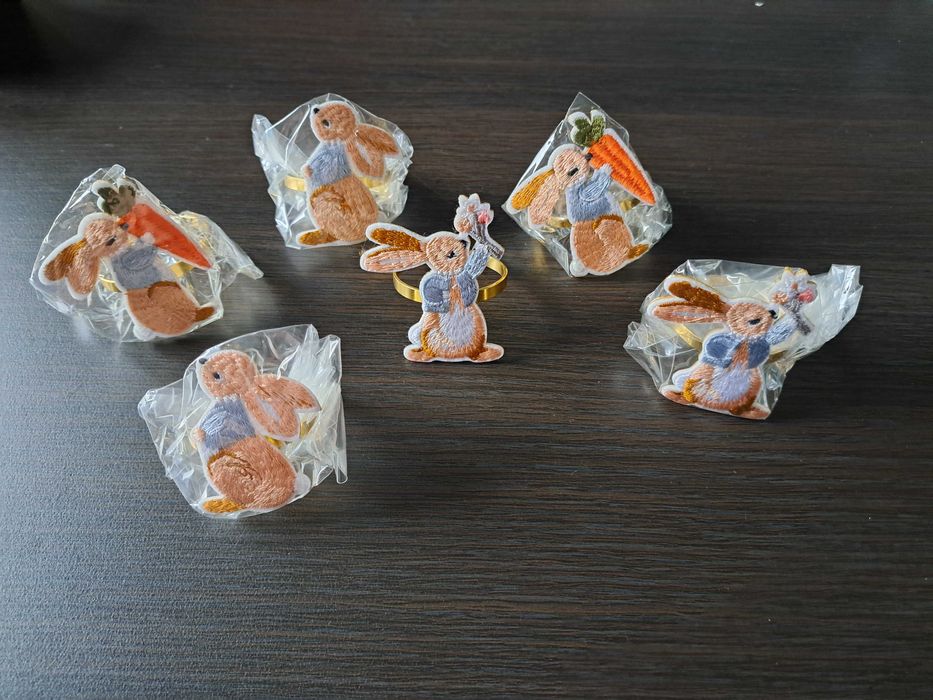 Pierścienie Obrączki na serwetki zajączki 6 sztuk