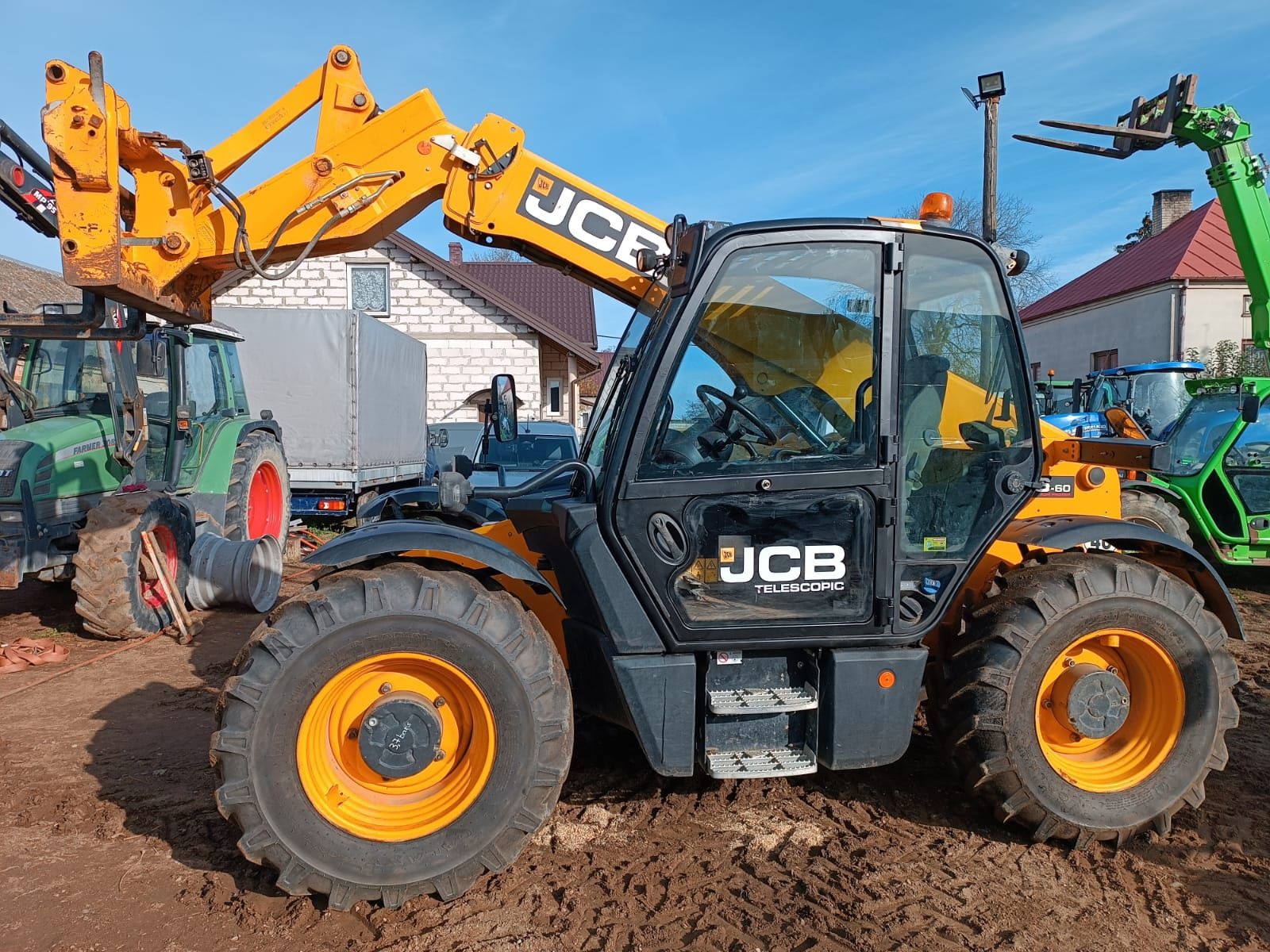 JCB 536-60 z 2017r ładowarka teleskopowa Manitou Merlo Bobcat