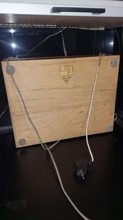 Stary gramofon Wi Fi Sonate