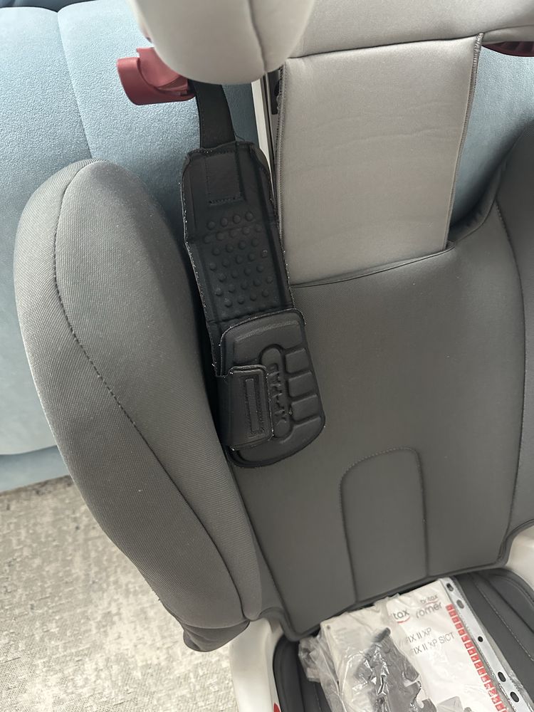 Автокресло дитяче britax romer kidfix ii xp