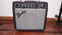 Amplificador Fender Frontman 15G