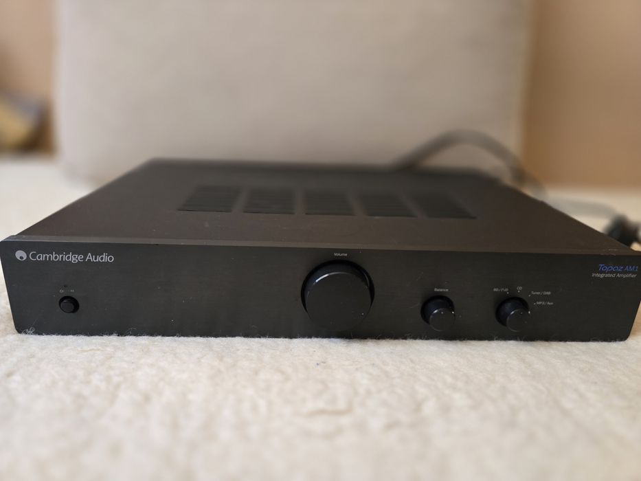 Wzmacniacz Cambridge Audio Topaz AM1