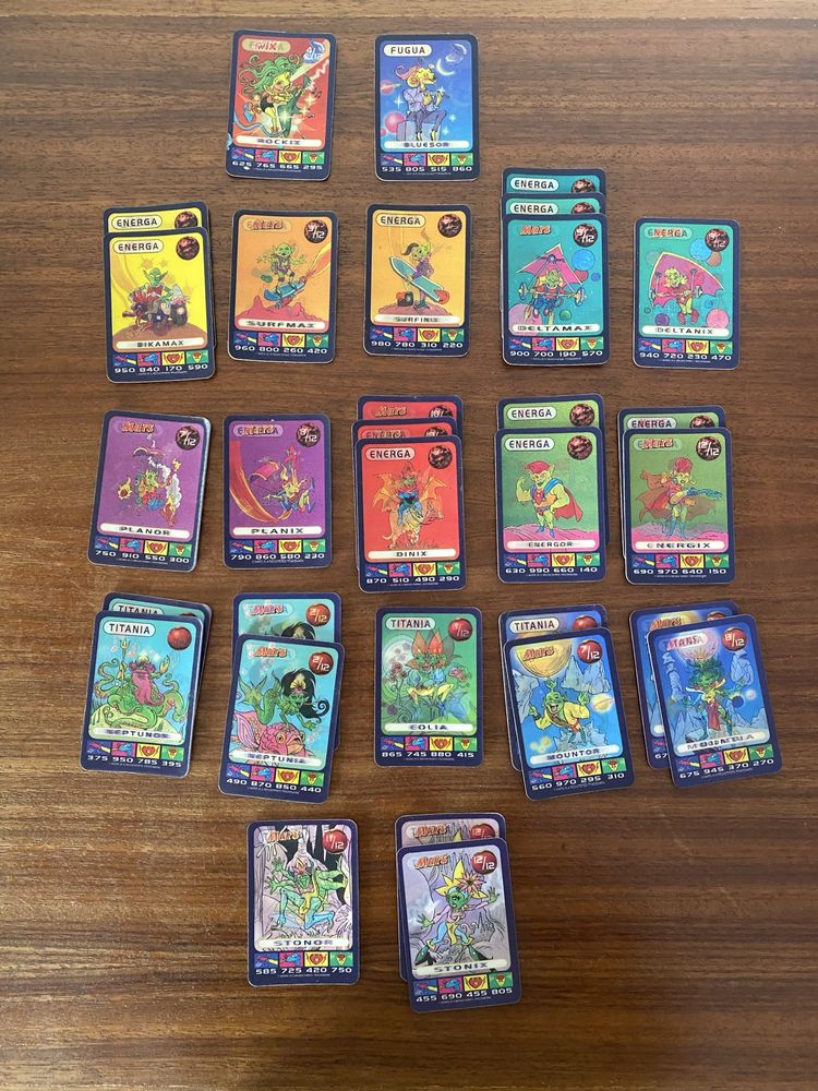 Conjunto de 19 cartas Spacix