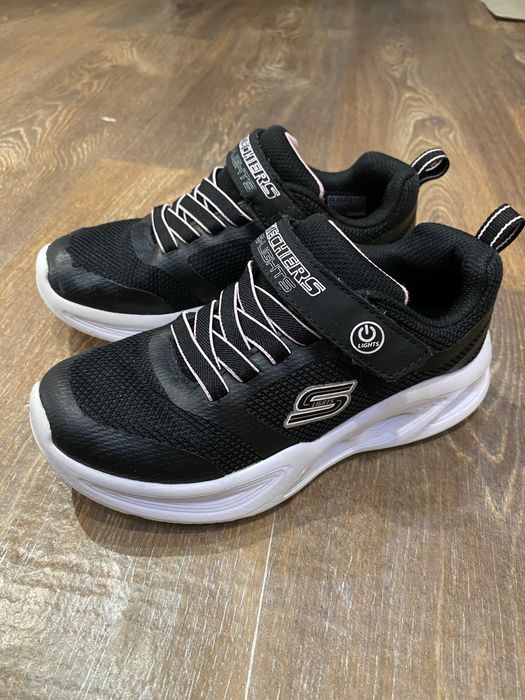 Кросівки Skechers