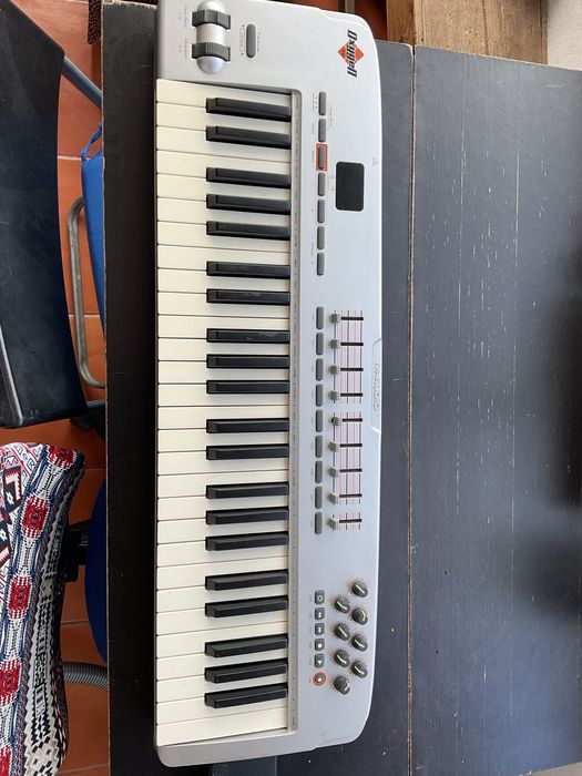 Teclado Midi Oxygen 49
