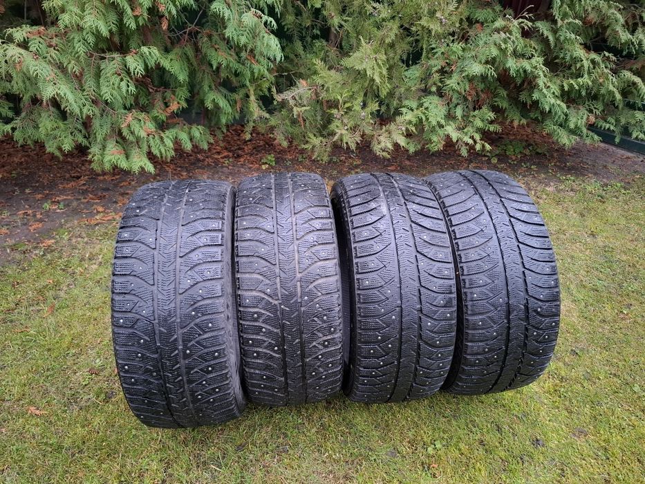 Продам шини комплект