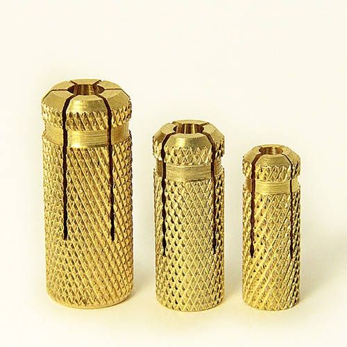 Анкер втулка, цанга, розпірний