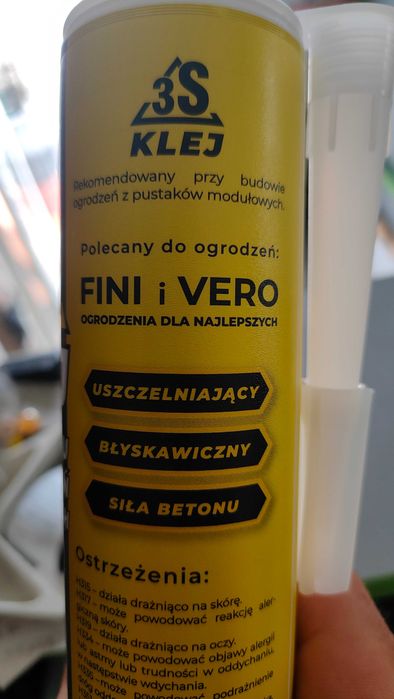 KLEJ do betonu Ogrodzeń STYROBUD klej do bloczków pustaki ogrodzeniowe
