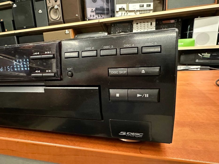 Zmieniarka odtwarzacz płyt CD Kenwood DPF-R3010