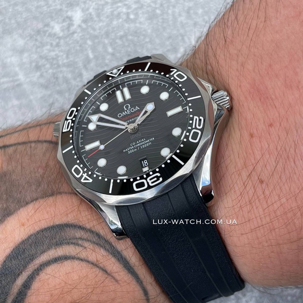 Часы Omega Seamaster Diver Co-Axial