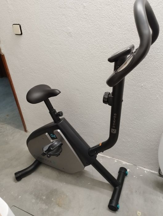 Bicicleta estatica Domyos Essential 2 - Impecável, como nova