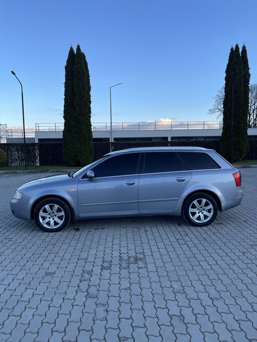 Ауді а4 2003 рік