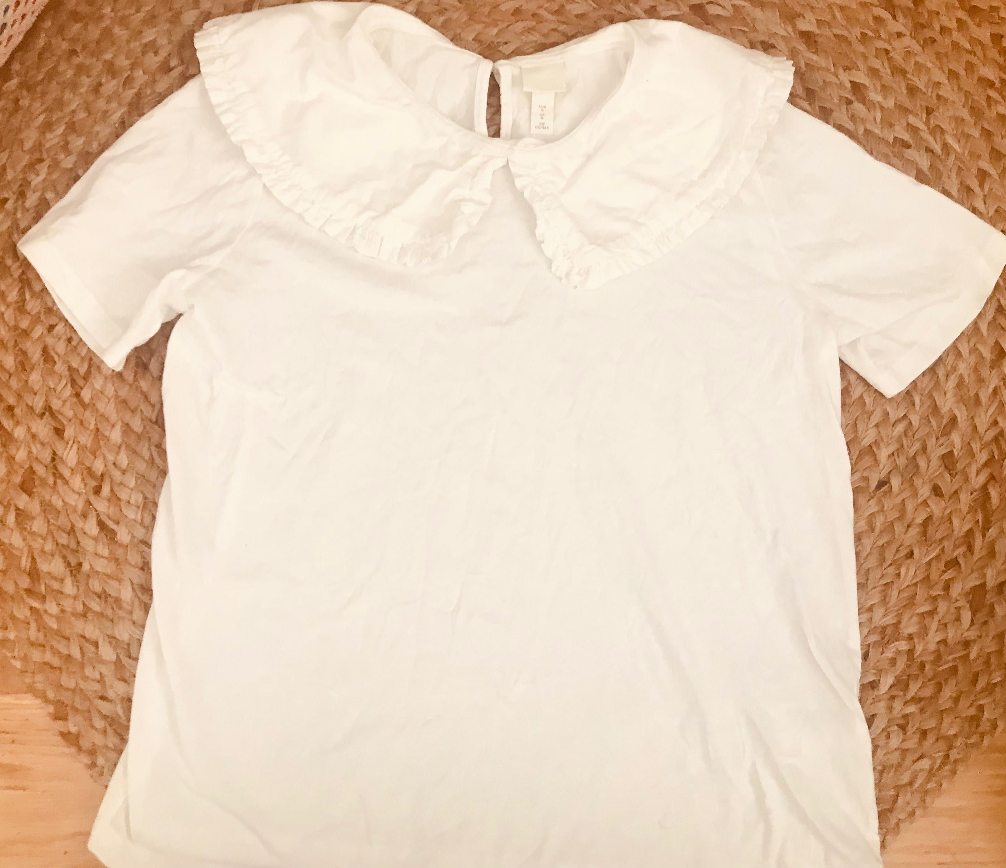 Oryginalny biały tshirt z kołnierzem H&M S