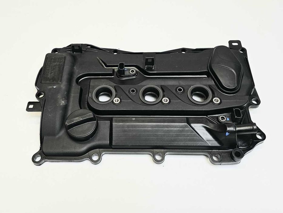 Dekiel pokrywa zaworów Yaris IV Hybrid 2020r-2023r