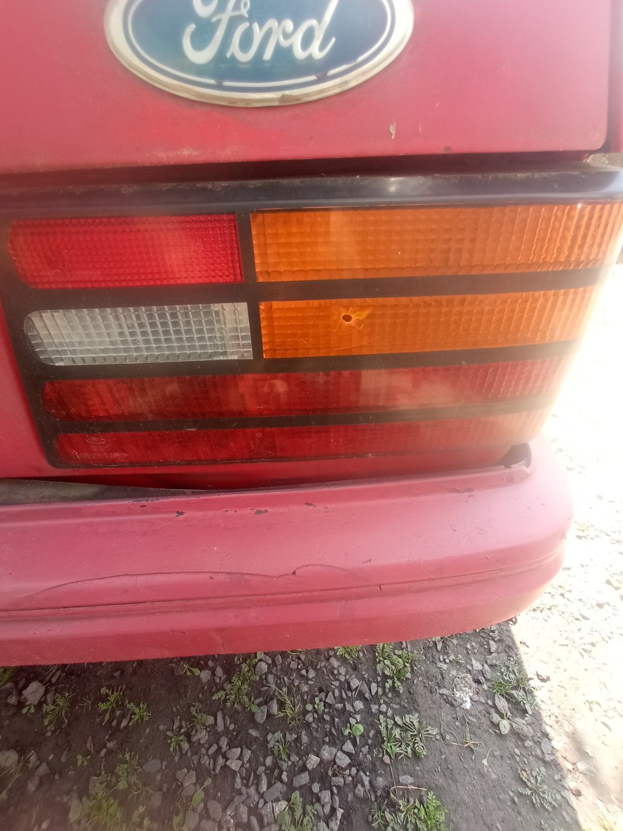 Задній Стоп Форд Оріон Ford Orion