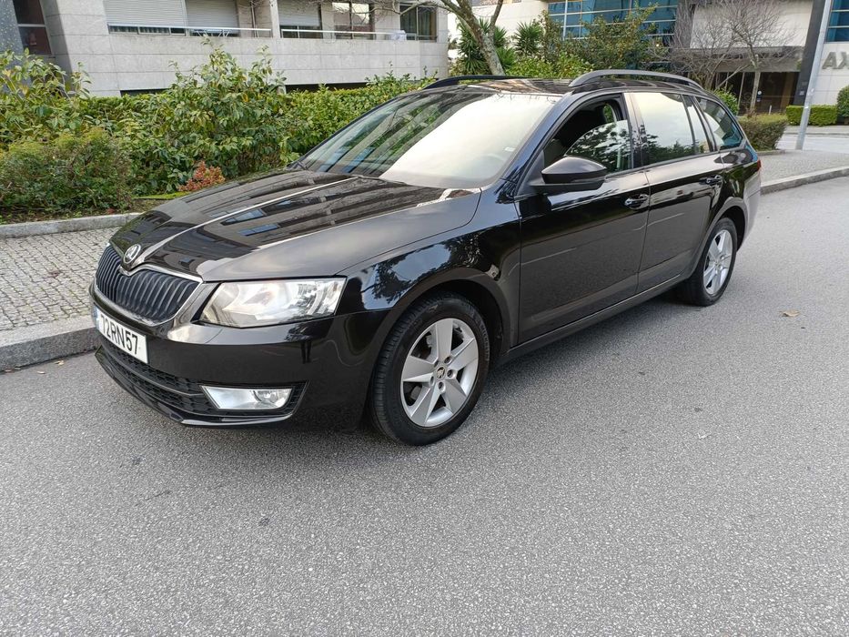 Skoda Octávia Break 1.6TDI Ambition Pack Confort
